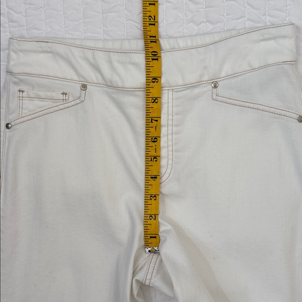 Chicos White Pull On Wide Leg Crops with Gold Jeweled Embroidery at Pants Hem. 4 - Picture 12 of 14
